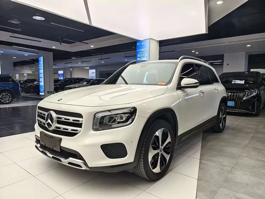 Mercedes Benz GLB