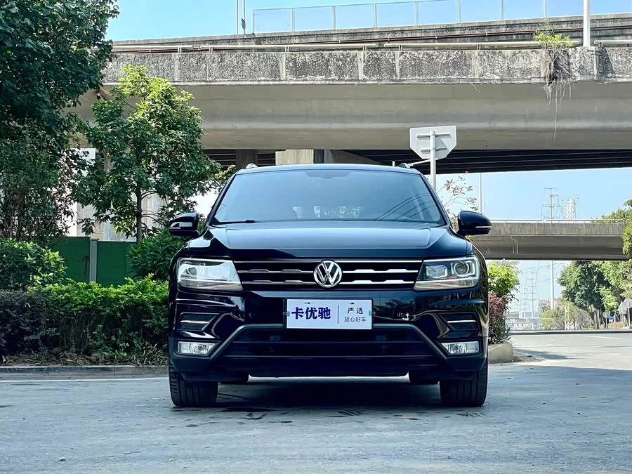 Volkswagen Tiguan L