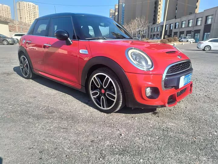 MINI 