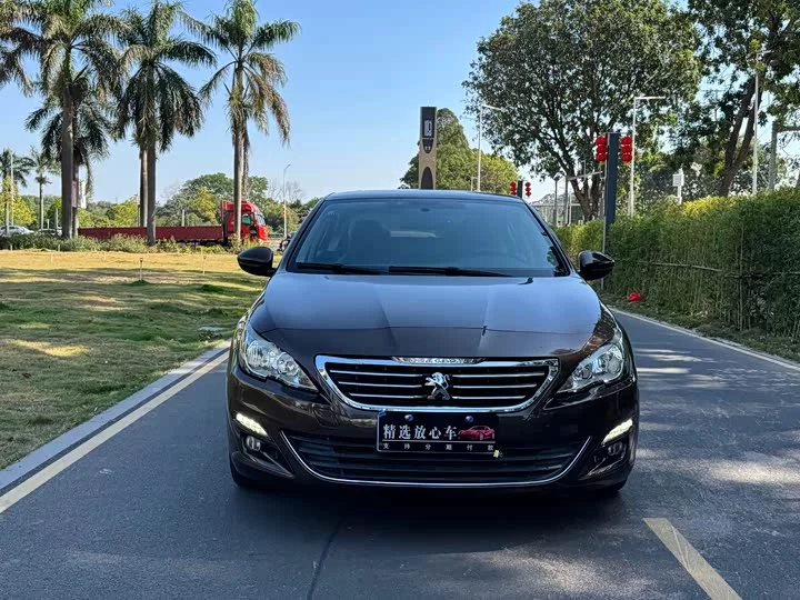 Peugeot 408
