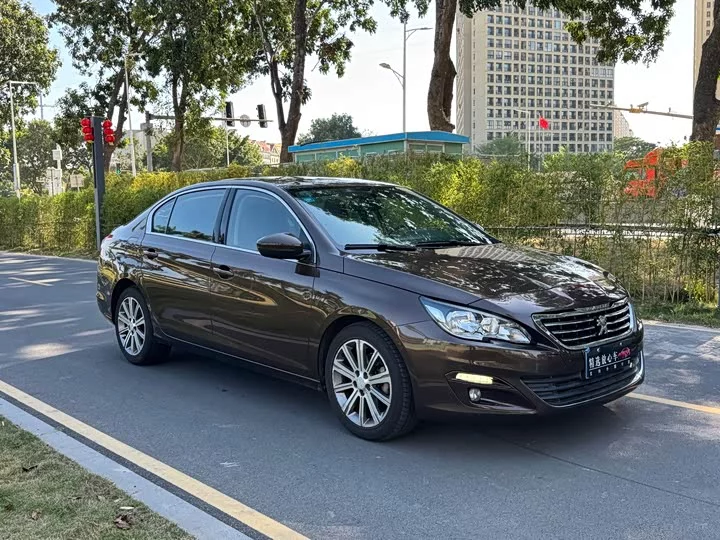 Peugeot 408