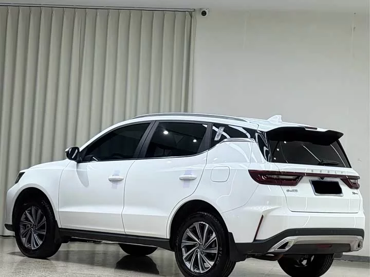 Geely Vision X6
