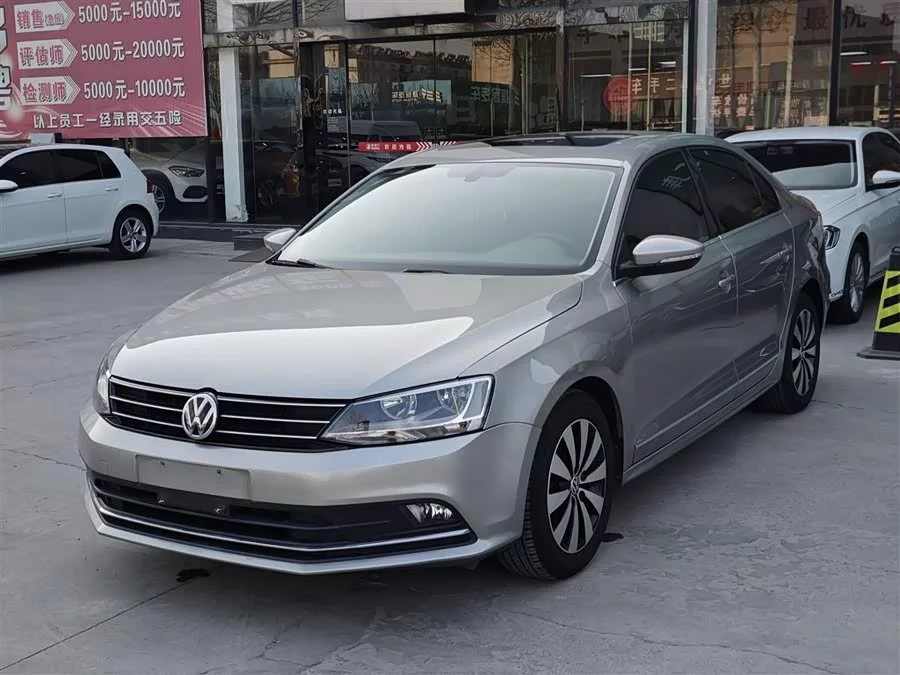 Volkswagen Sagitar