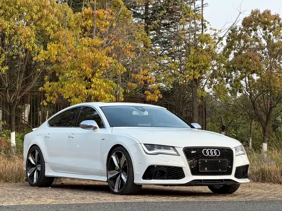 Audi S7