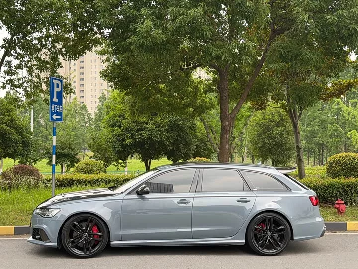 Audi RS 6