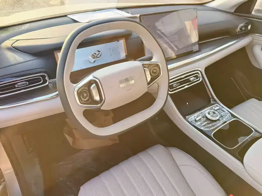 Geely Galaxy Star 6
