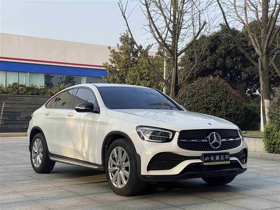 Mercedes Benz GLC coupe
