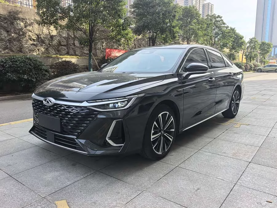 Chery Arrizo 8