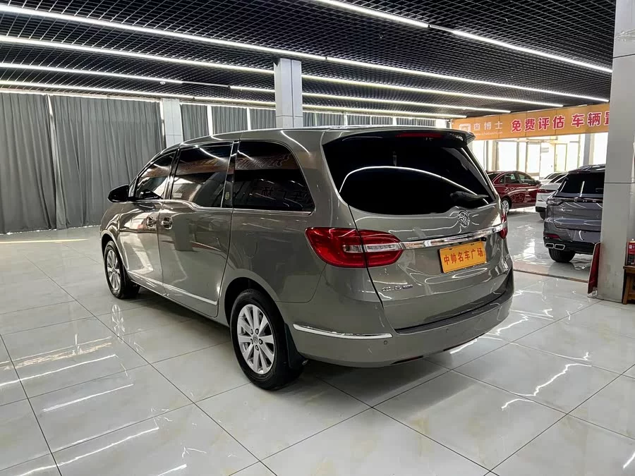Buick GL8