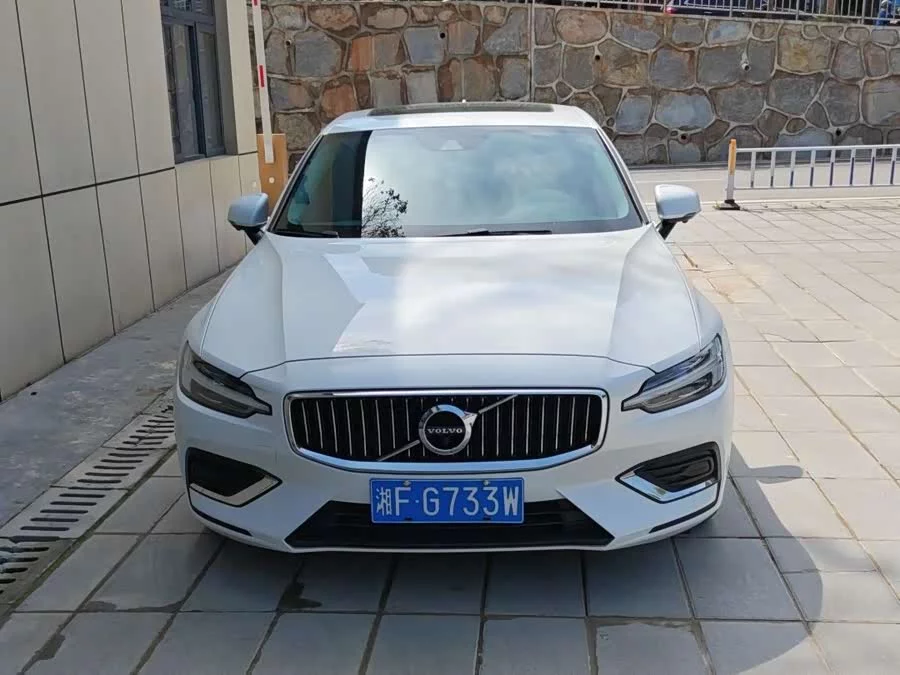 Volvo S60