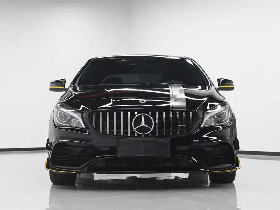 Mercedes Benz CLA AMG