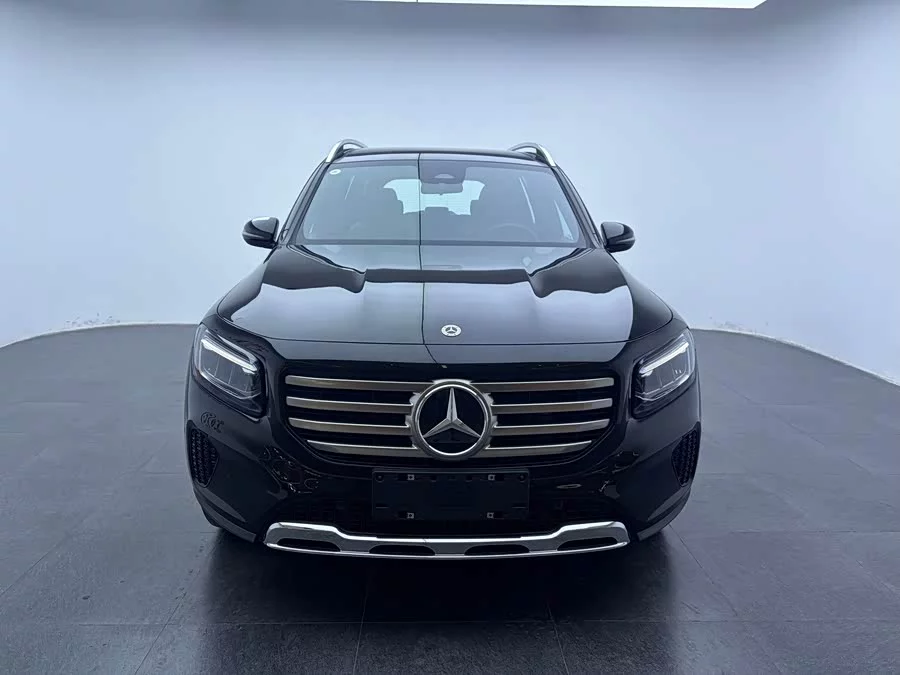 Mercedes Benz GLB