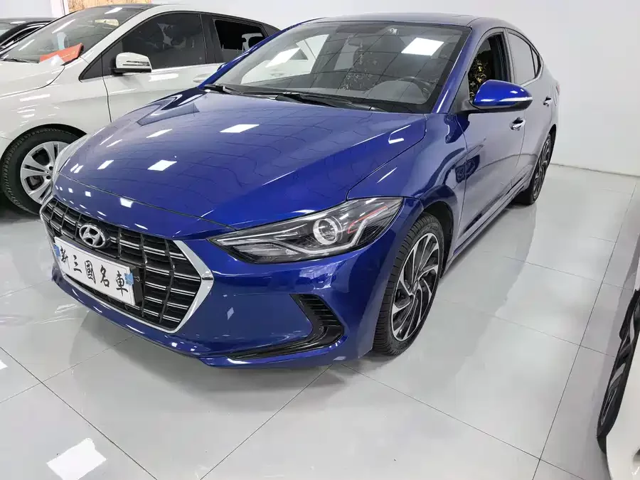 Hyundai elantra