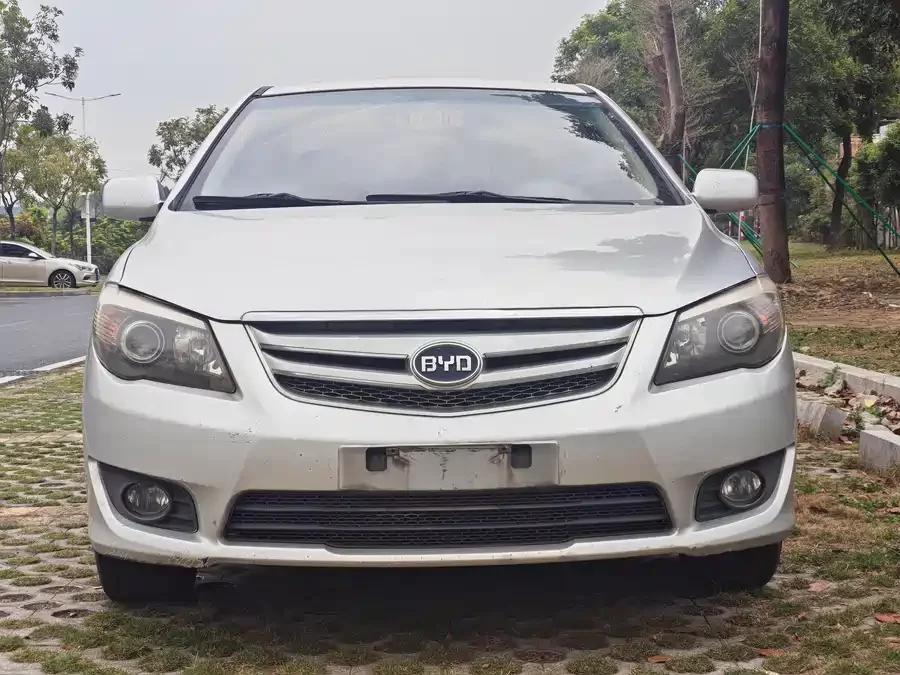 BYD L3