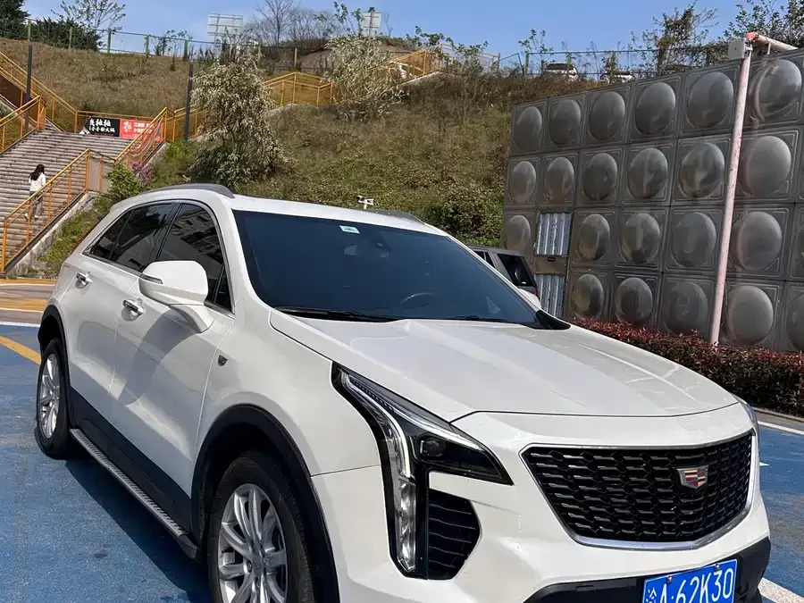 Cadillac XT4
