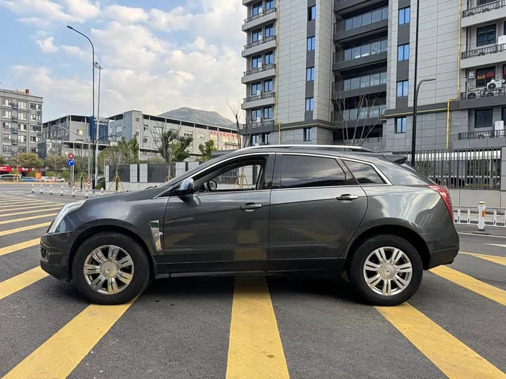 Cadillac SRX