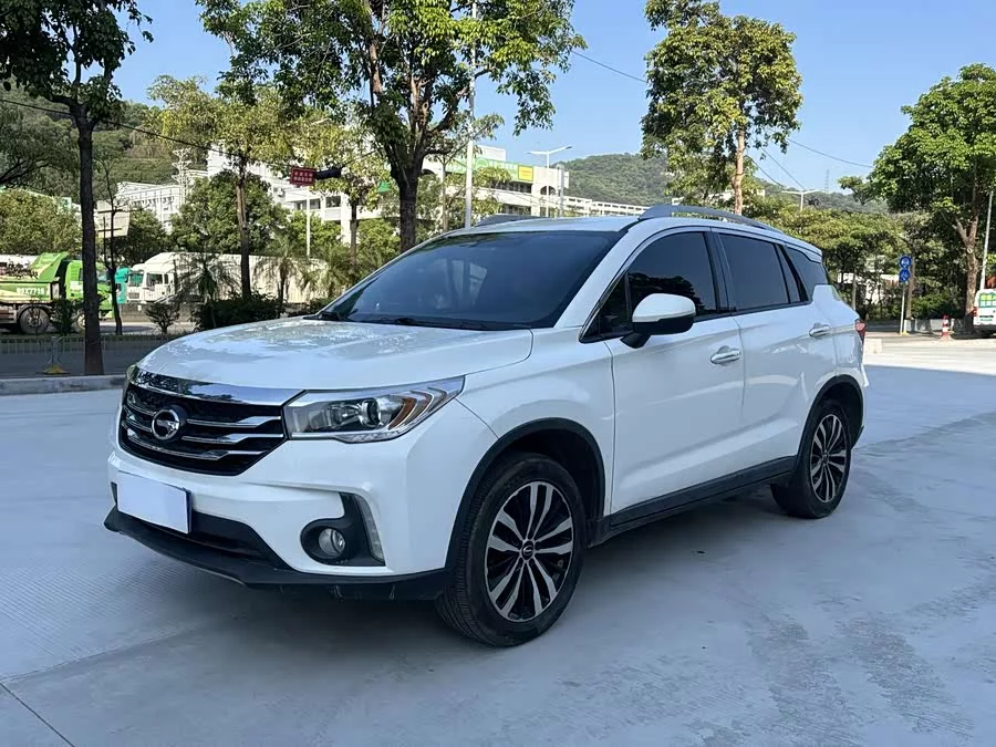 GAC Trumpchi GS4