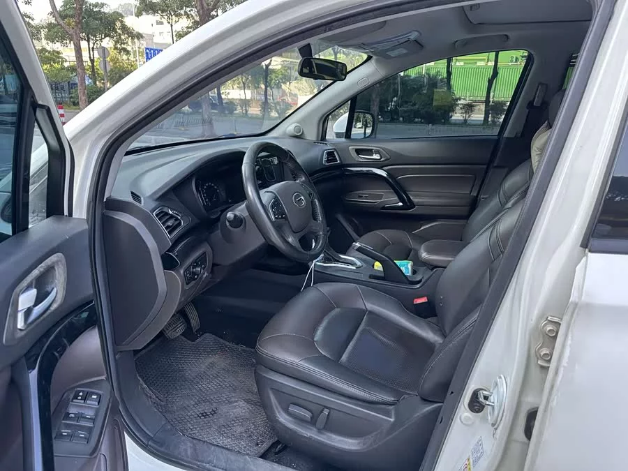 GAC Trumpchi GS4