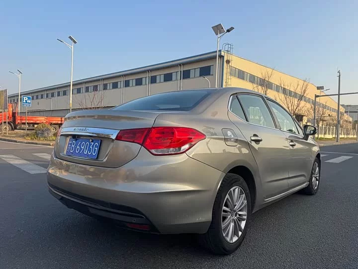 Citroën C4L