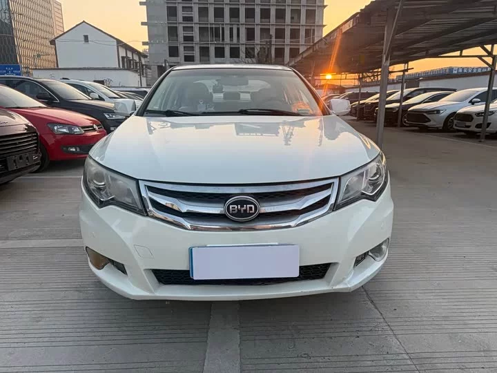 BYD Sirui
