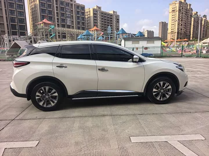 Nissan Loulan