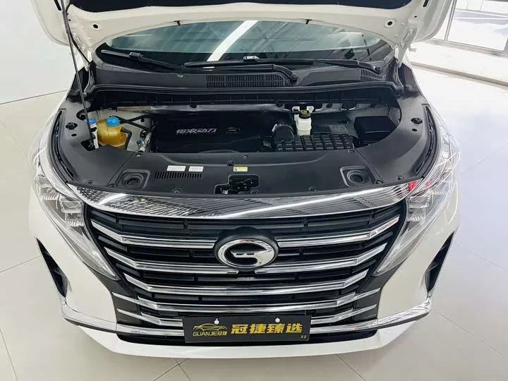 GAC Trumpchi M8