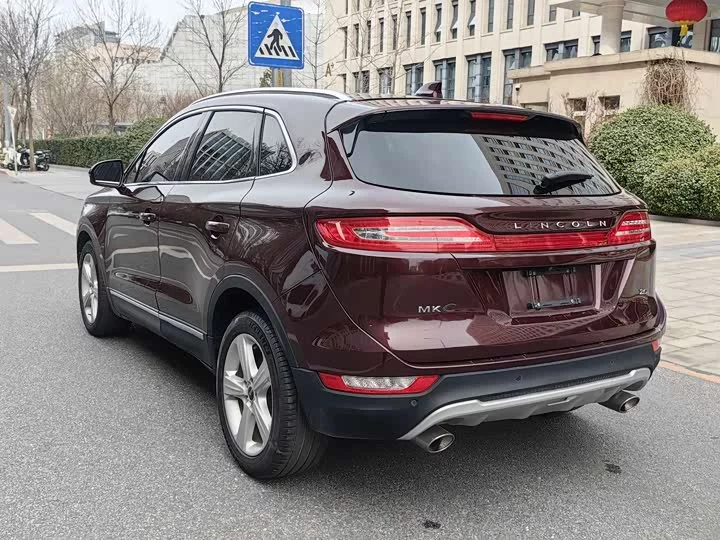 Lincoln MKC