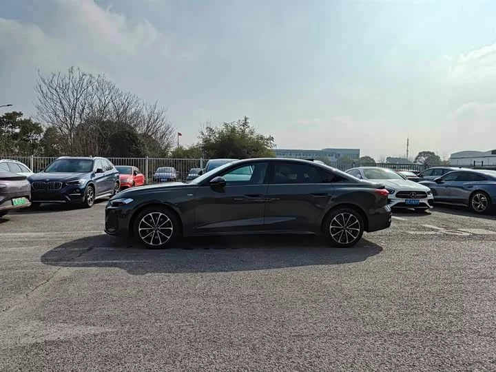 Audi A5L