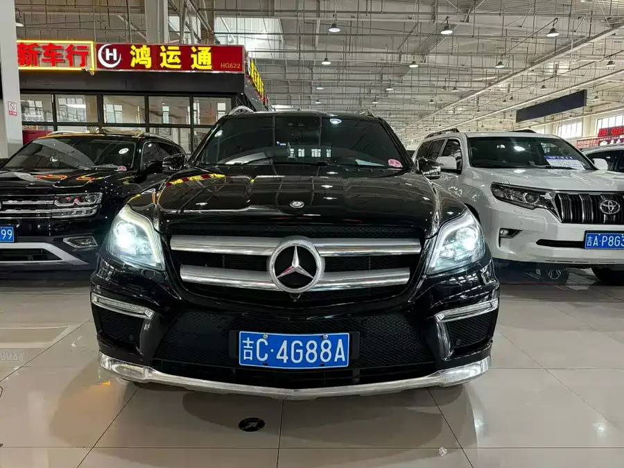 Mercedes Benz GL-Class