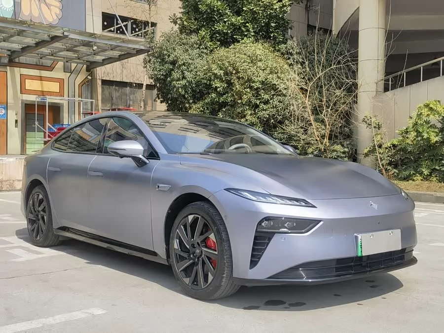 Dongfeng eπ007