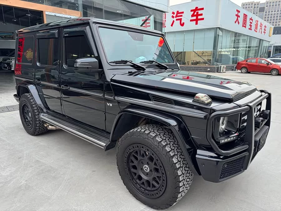 Mercedes Benz G-rated