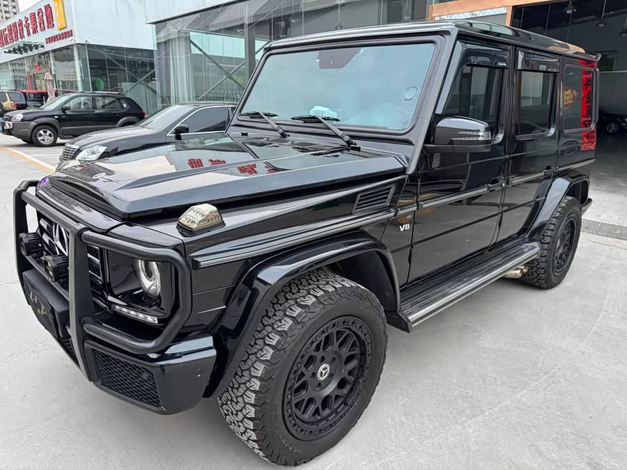 Mercedes Benz G-rated