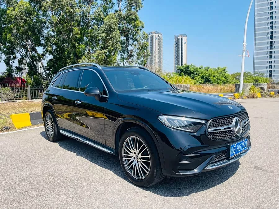 Mercedes Benz GLC