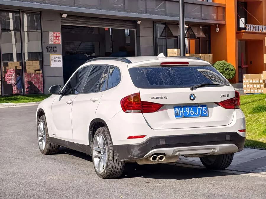 BMW X1