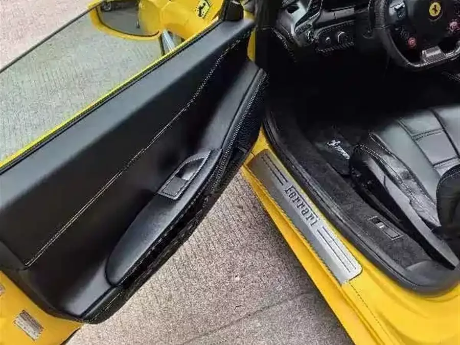 Ferrari 458