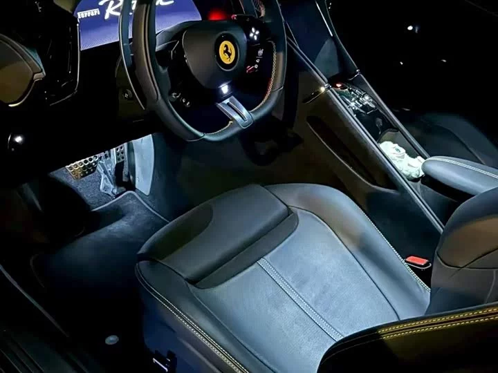 ferrari Roma