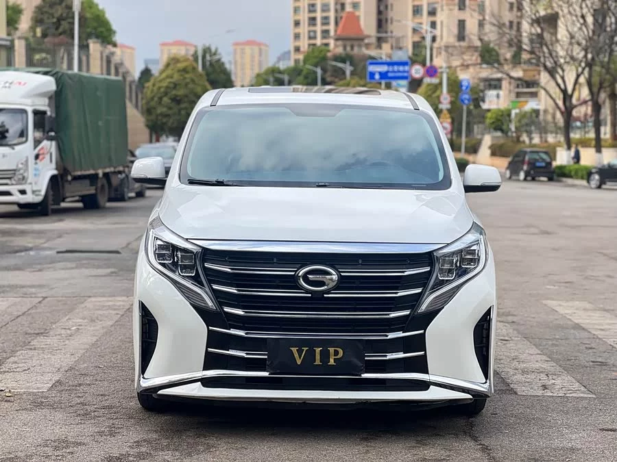 GAC Trumpchi M8