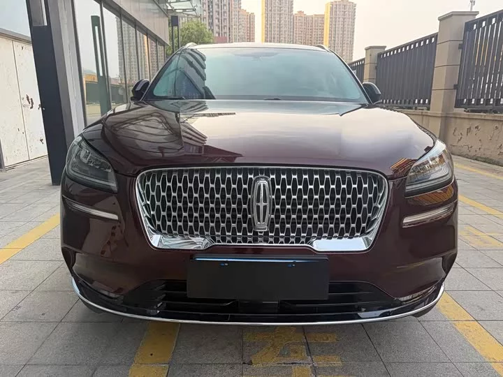 Lincoln adventurer
