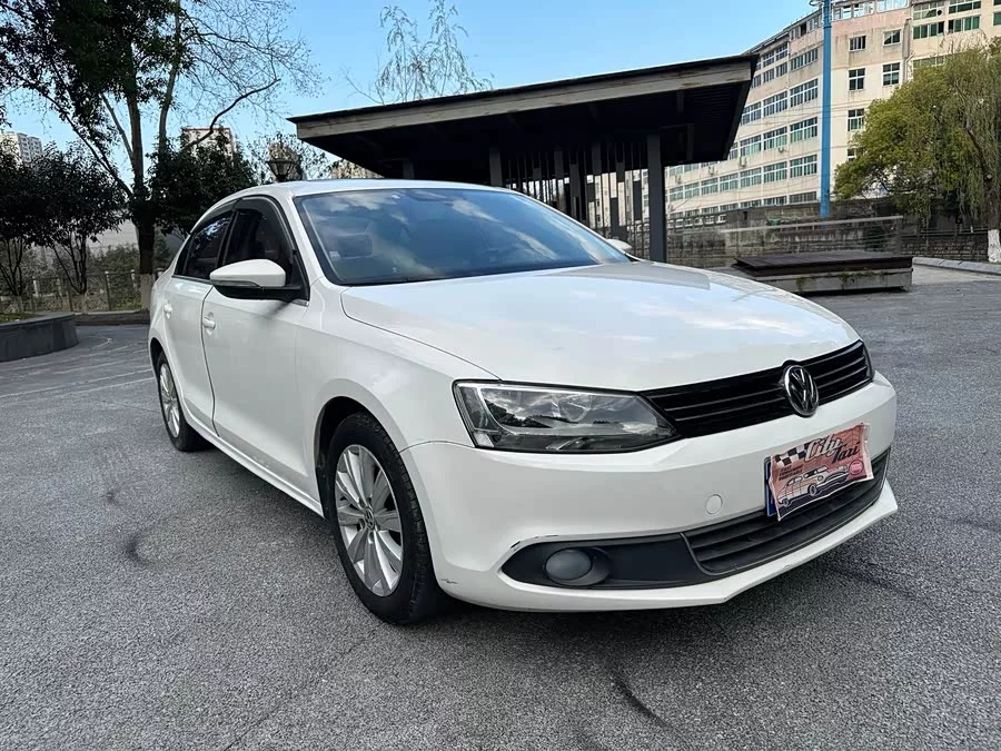 Volkswagen Sagitar