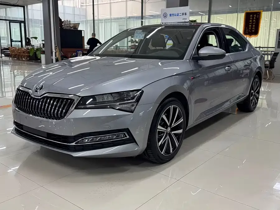 Skoda SuperB