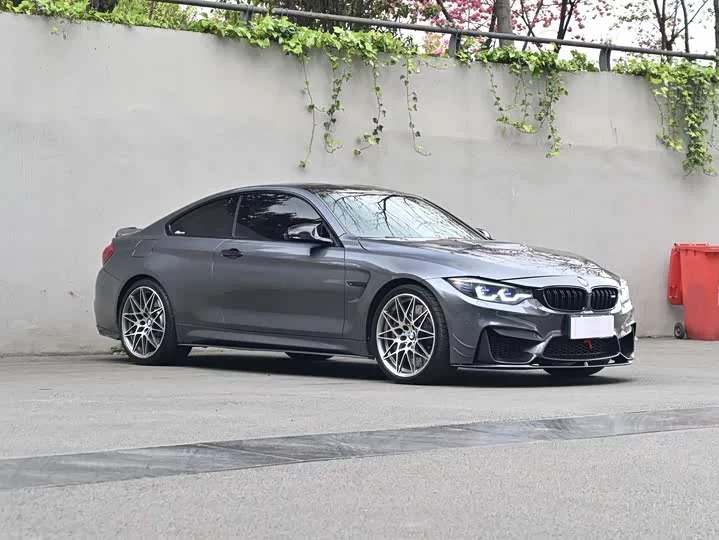BMW M4