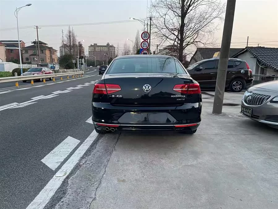 Volkswagen Magotan