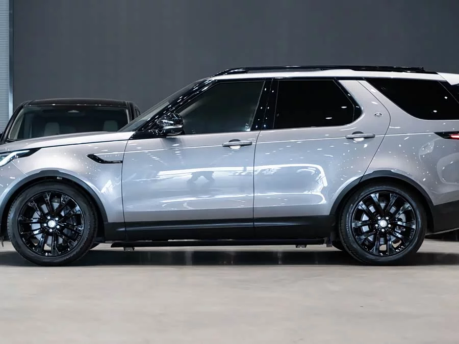 Land Rover finds