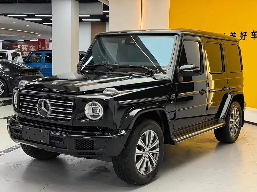 Mercedes Benz G-rated