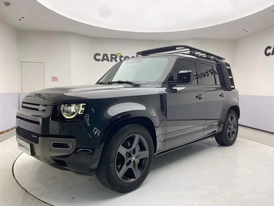 Land Rover guard