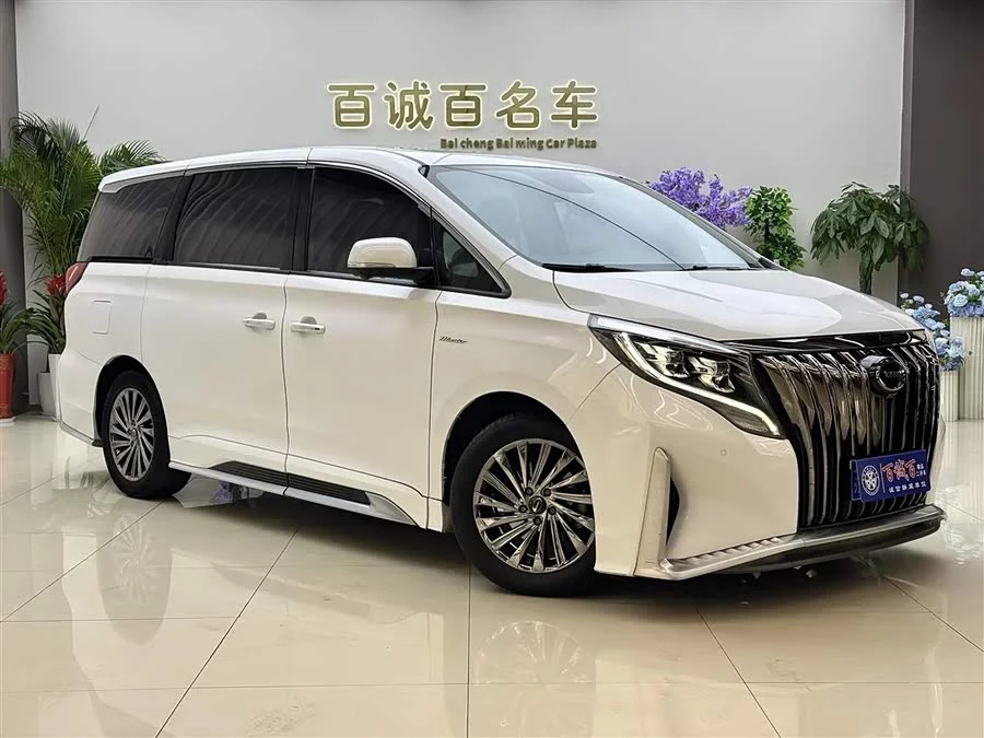 GAC Trumpchi M8