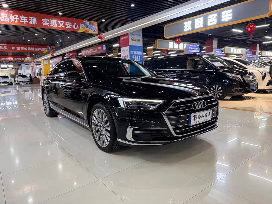 Audi A8