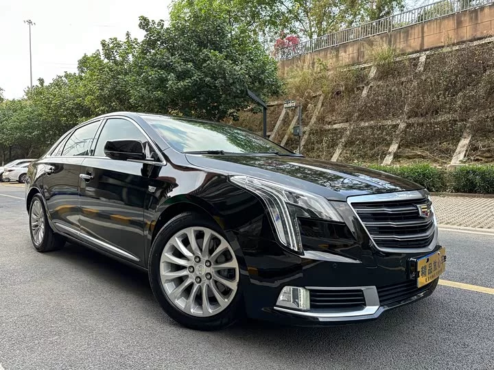 Cadillac XTS