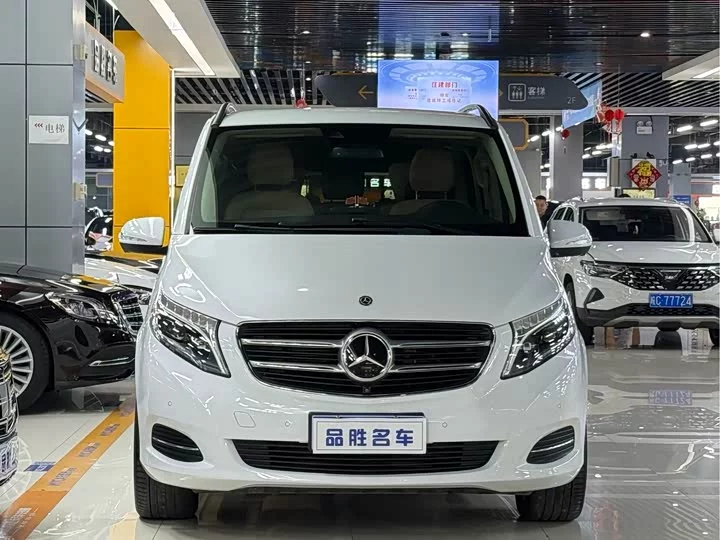 Mercedes-Benz Class V