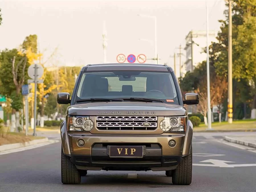 Land Rover finds
